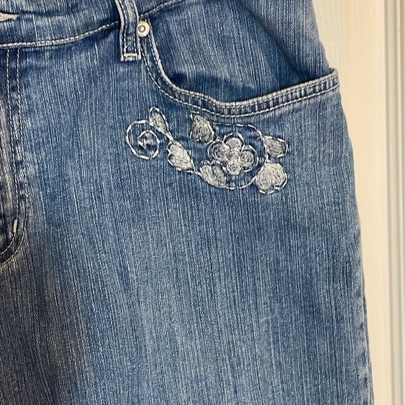 Vintage Zena Jeans Capri Bermuda shorts, embroidered, 14 - Picture 3 of 8